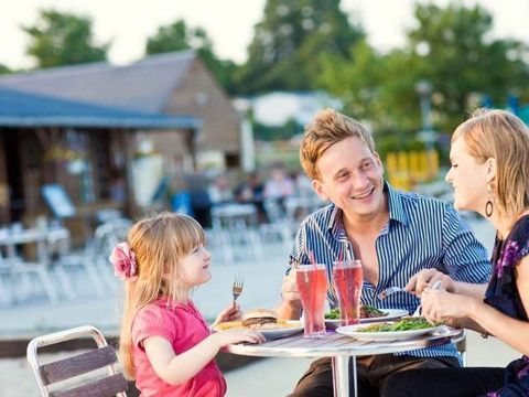 Tour Opérateurs et particuliers sur Camping Domaine de Litteau - Funpass non inclus - Camping Calvados